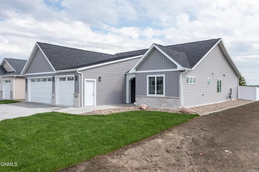 411 Lennox Drive, Bismarck, ND 58504 - #3