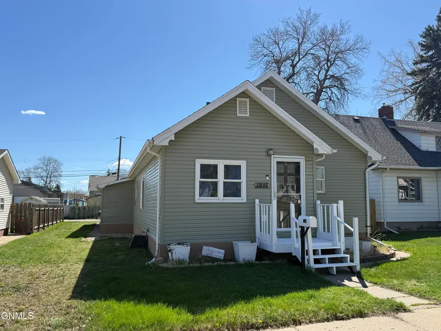 1321 Main Street S, Minot, ND 58701 - #2
