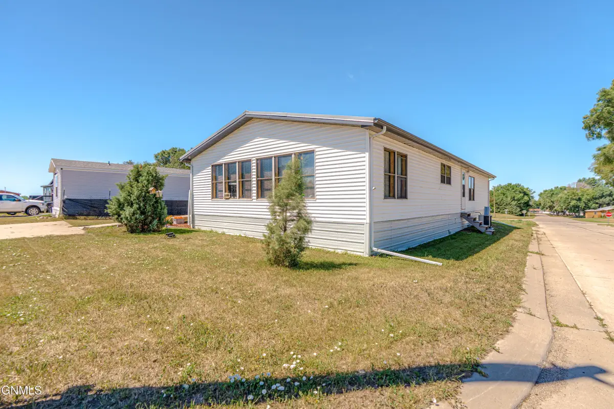 265 Partridge Lane, Lincoln, ND 58504 - #1