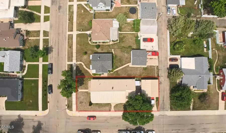 403 8th Street E #403 & 405, Williston, ND 58801 - #2