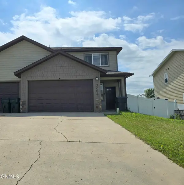 13704 Kristina Street, Williston, ND 58801