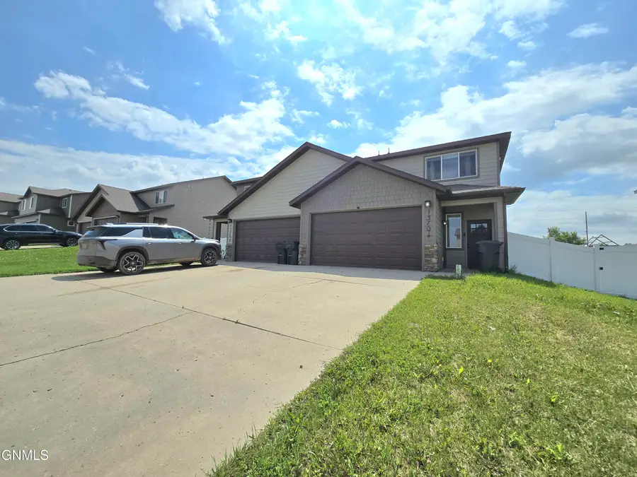 13704 Kristina Street, Williston, ND 58801 - #2