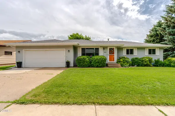 1917 N 20th Street, Bismarck, ND 58501