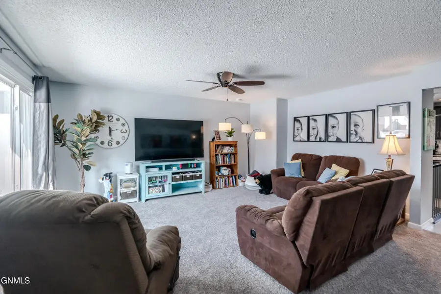 1917 N 20th Street, Bismarck, ND 58501 - #2