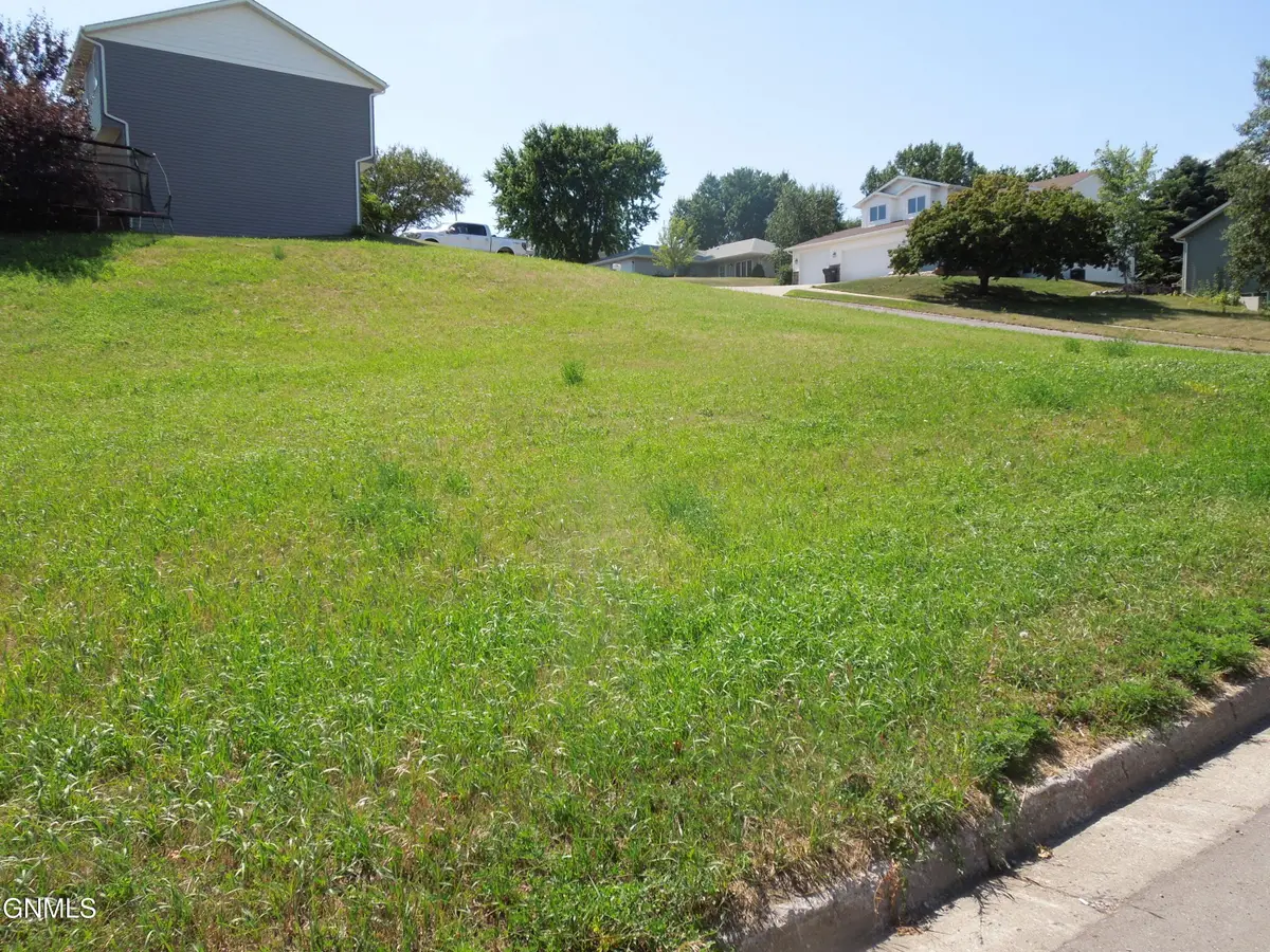 1901 Bruley Road Nw, Mandan, ND 58554 - #1