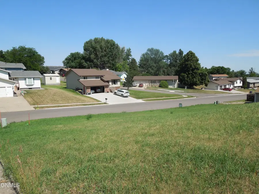 1901 Bruley Road Nw, Mandan, ND 58554 - #3