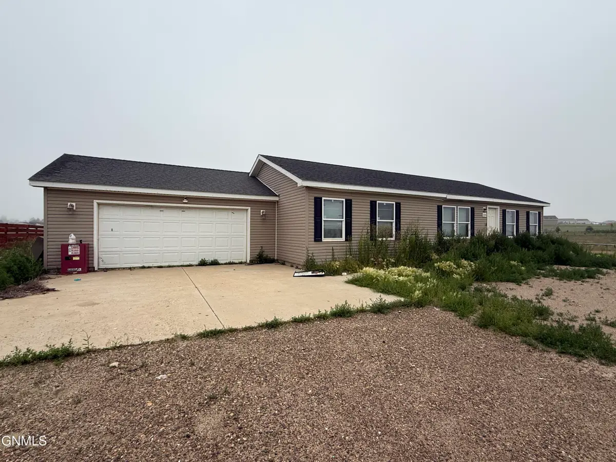 12229 26f Street Nw, Watford City, ND 58854 - #1