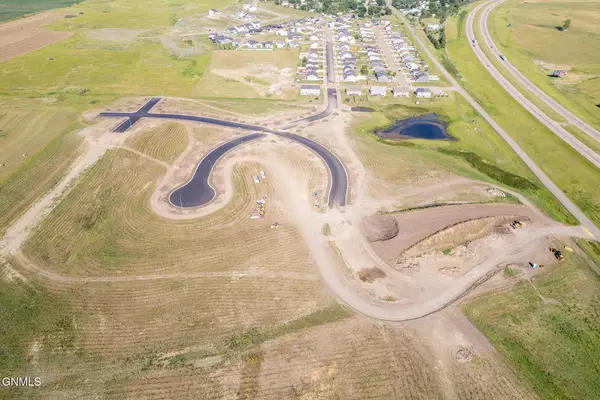 5020 Corvette Circle Nw, Mandan, ND 58554