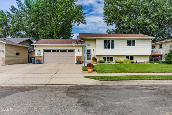 4101 35th Avenue Nw, Mandan, ND 58554