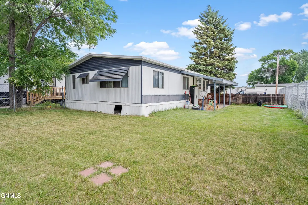 140 New Jersey Street, Bismarck, ND 58504 - #1