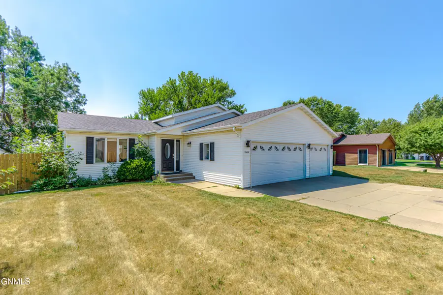 2604 Lexington Drive, Bismarck, ND 58503 - #2