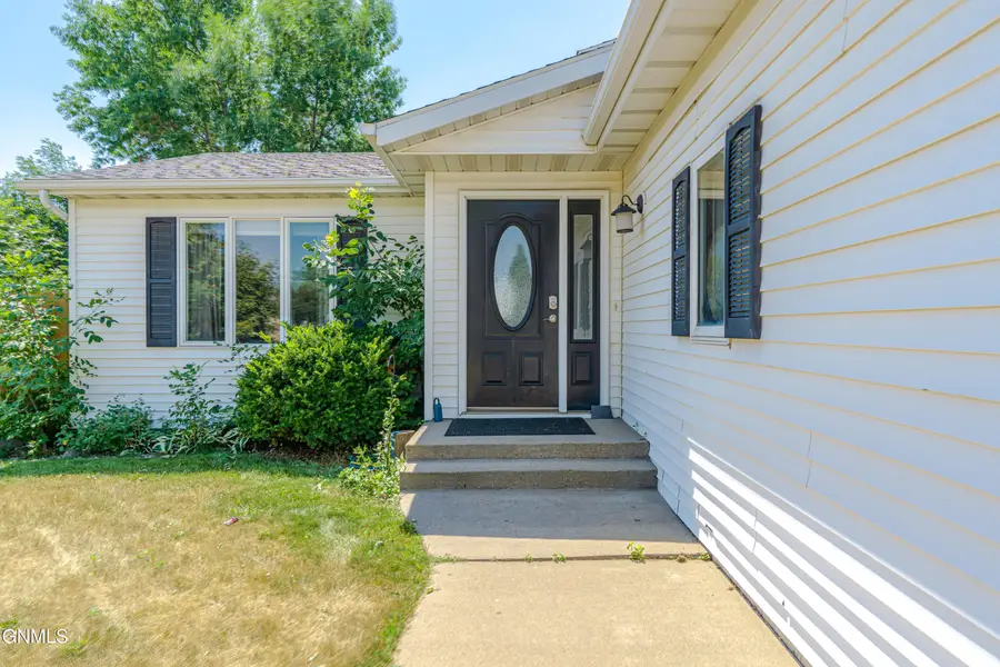 2604 Lexington Drive, Bismarck, ND 58503 - #3
