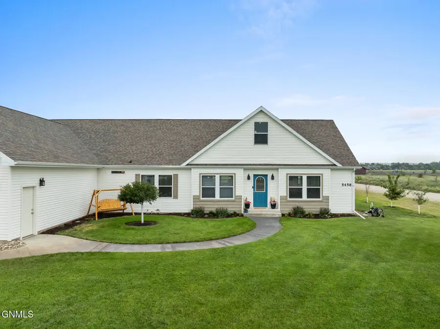 5458 Matthew Avenue, Williston, ND 58801 - #2