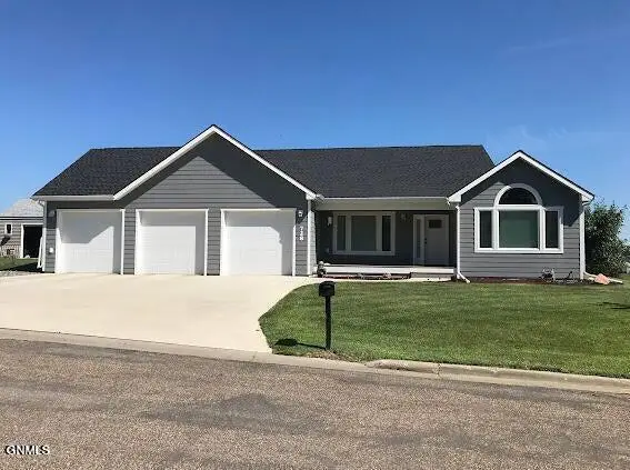728 3rd Street Nw, Beulah, ND 58523 - #2