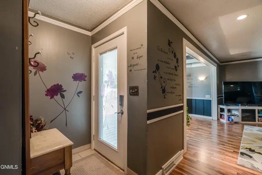 1029 W Ave B W, Bismarck, ND 58501 - #3