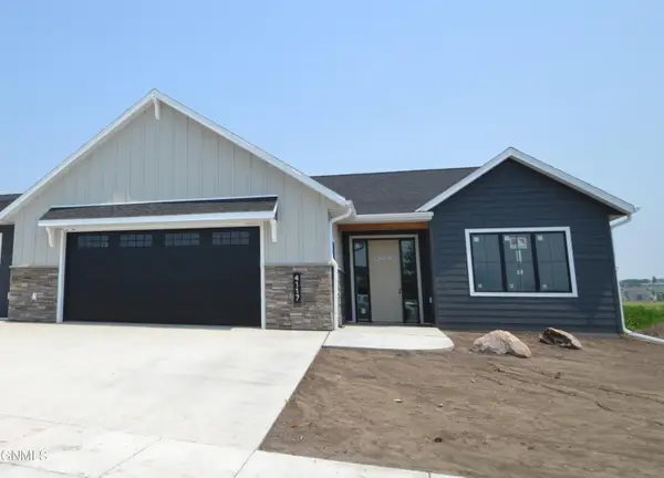 4117 Ivory Lane, Bismarck, ND 58503
