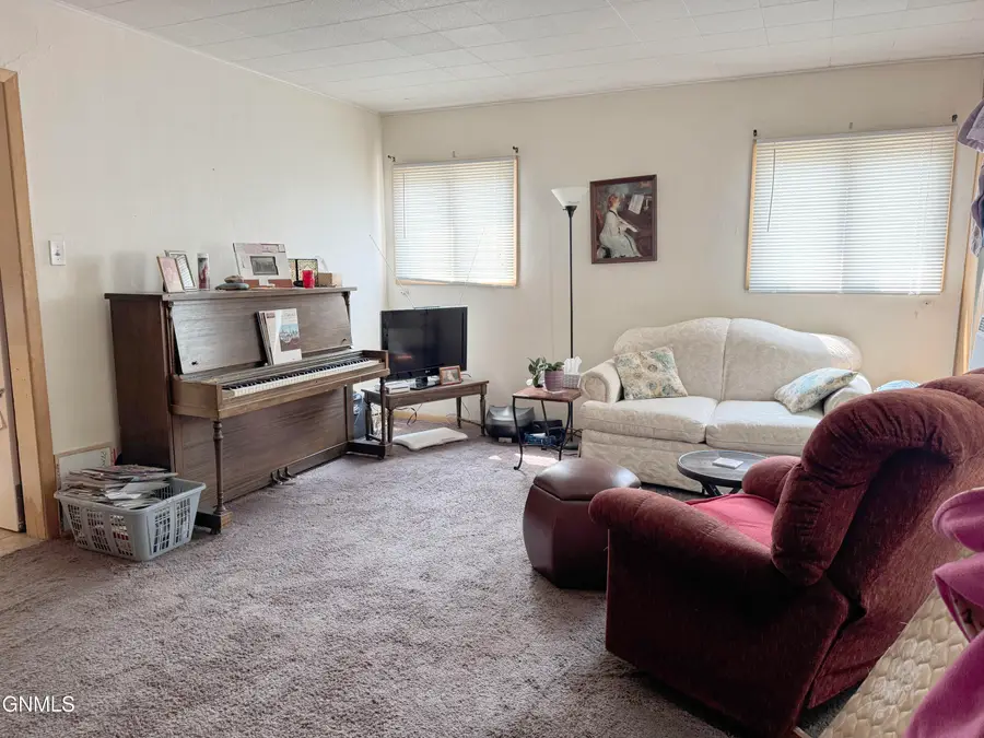 619 9th Street, Bismarck, ND 58501 - #2