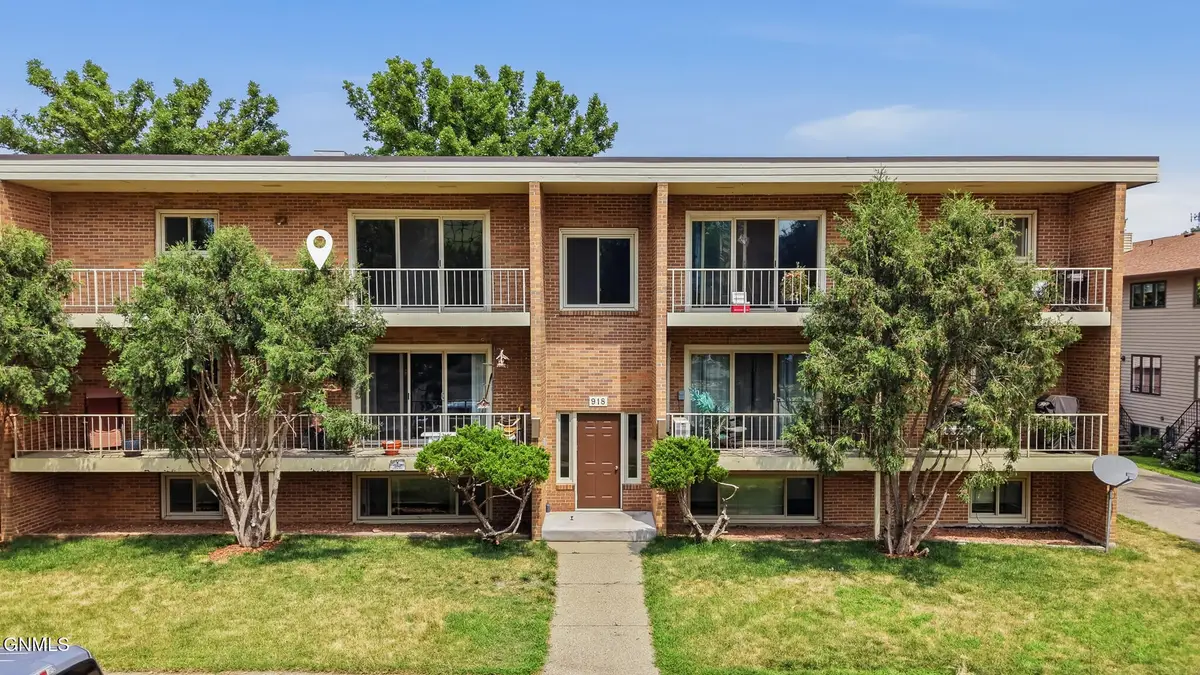 918 Owens Avenue E #8, Bismarck, ND 58501 - #1