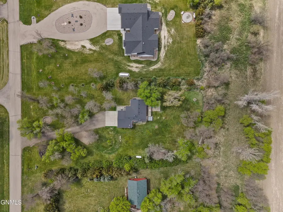 5800 Lariat Loop, Bismarck, ND 58503 - #3