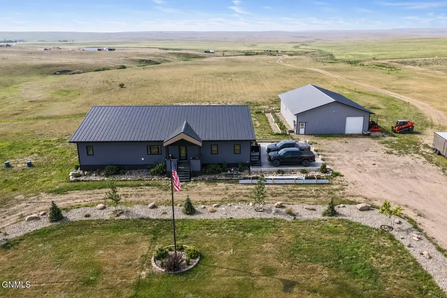 14726 Lambert Street, Williston, ND 58801 - #2