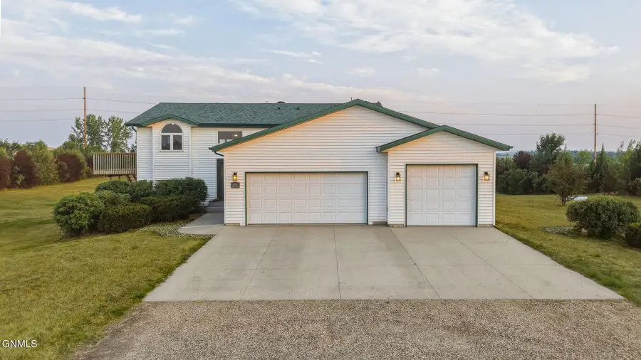 6405 Preston Loop, Bismarck, ND 58504 - #2