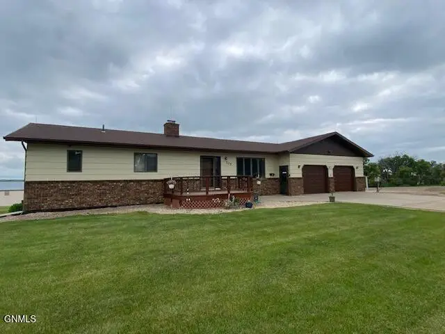 305 Main Street W, Golden Valley, ND 58541 - #1