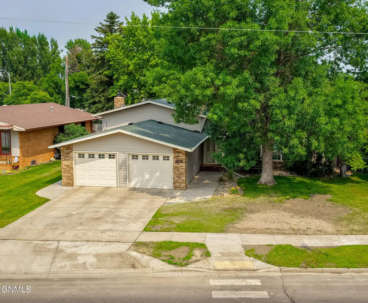 1106 18th Street W, Williston, ND 58801 - #1