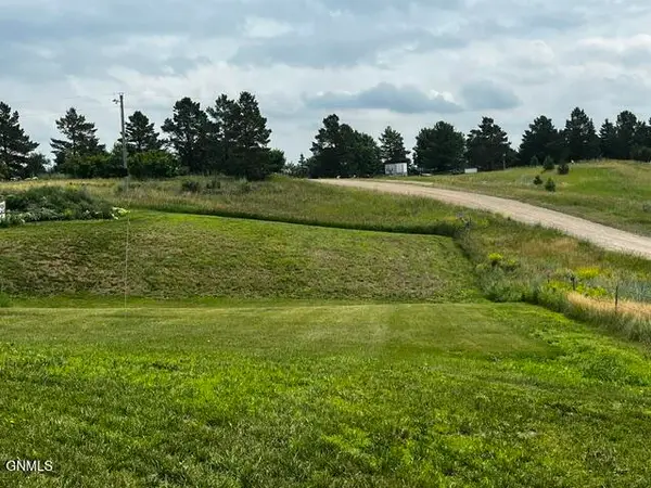 Tbd Xxx, Jamestown, ND 58401