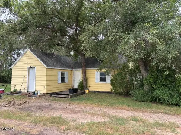 206 Shaw Street, Medicine Lake, MT 59247