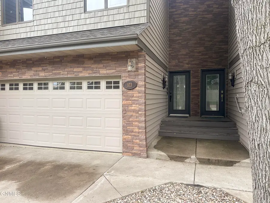 103 W Ave A W, Bismarck, ND 58501 - #2