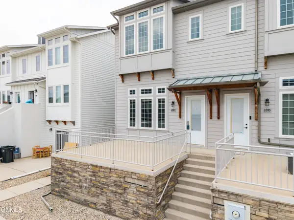 3207 Kenner Loop, Bismarck, ND 58504