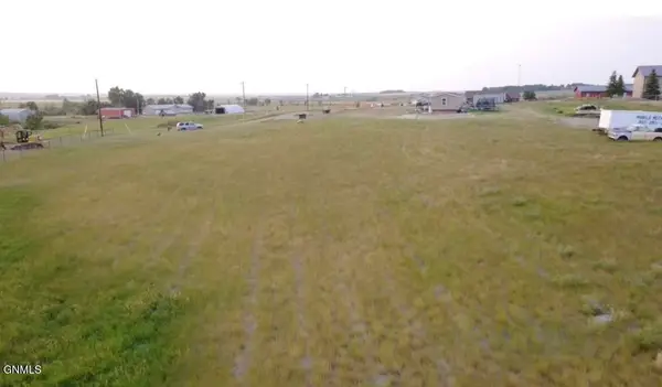 12666 Misty Creek Road, Watford City, ND 58854