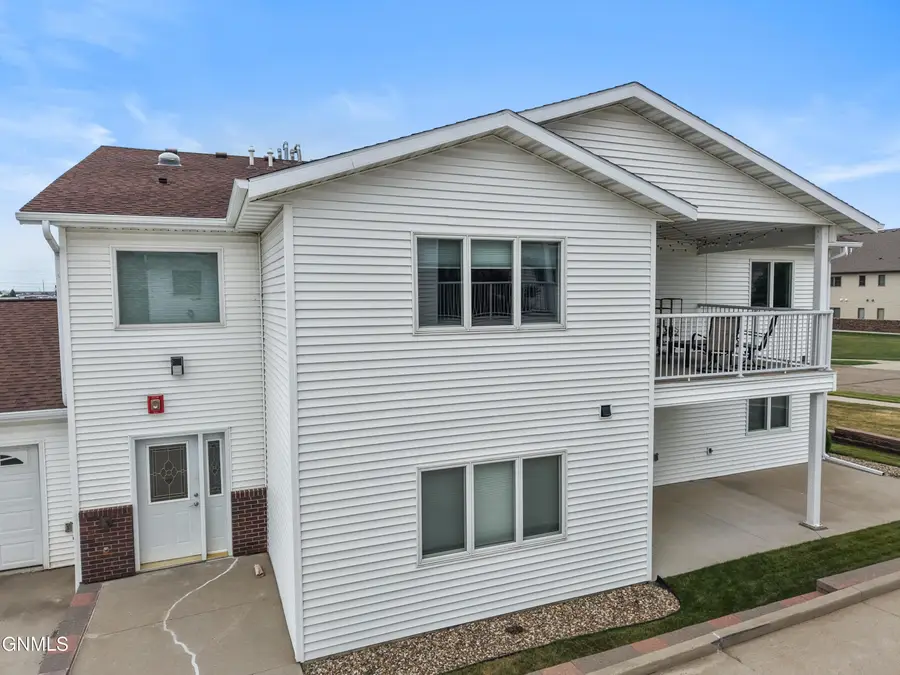 3406 Sharloh Place #3, Bismarck, ND 58501 - #3