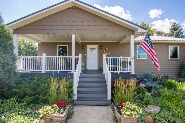 153 Leslie Avenue, Stanton, ND 58571