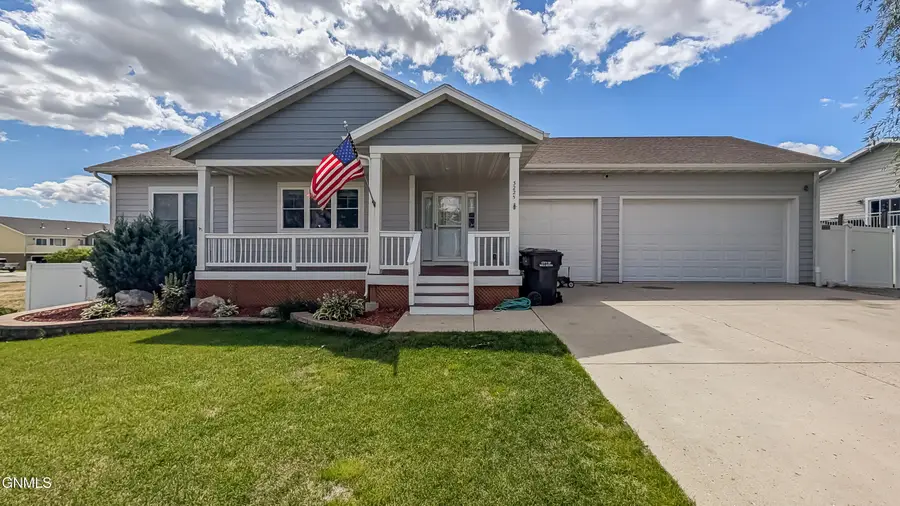 3225 Prairie Commons Street, Williston, ND 58801 - #2