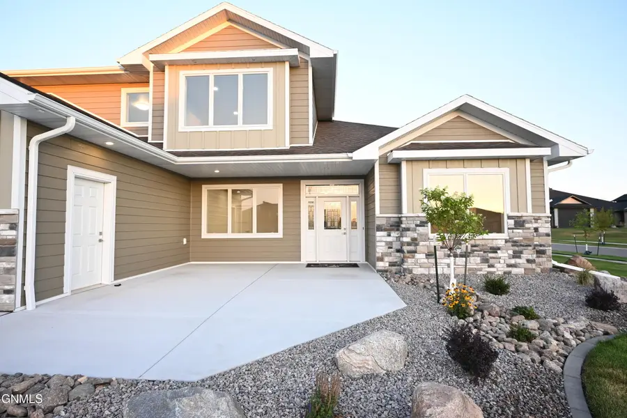 1620 Community Lp, Bismarck, ND 58503 - #2
