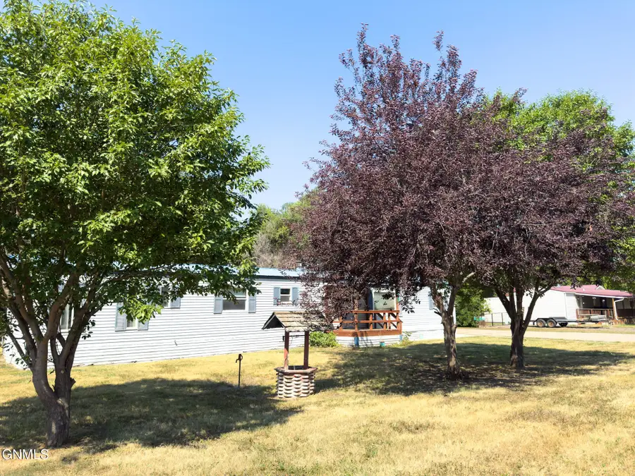 3115 9th Avenue E, Williston, ND 58801 - #2