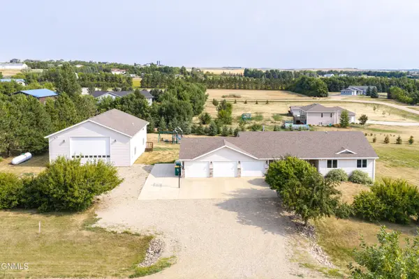 7260 Russell Road, Bismarck, ND 58503