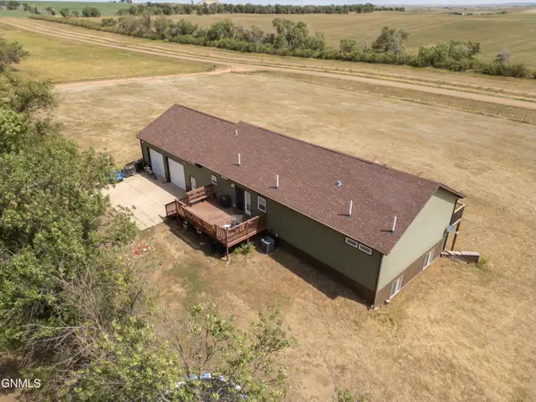 425 124th Avenue Nw, Grassy Butte, ND 58634