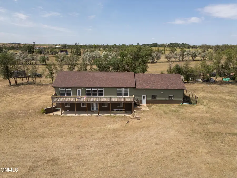 425 124th Avenue Nw, Grassy Butte, ND 58634 - #3