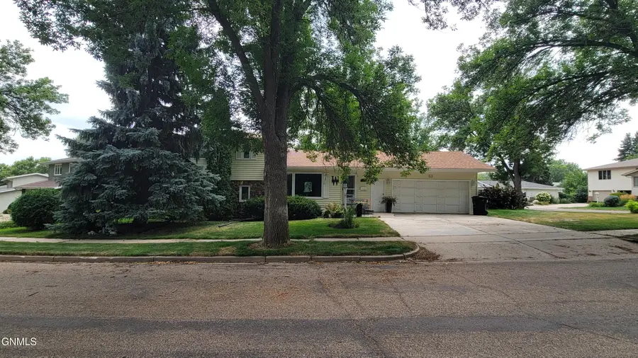 103 Redstone Drive, Bismarck, ND 58503 - #2