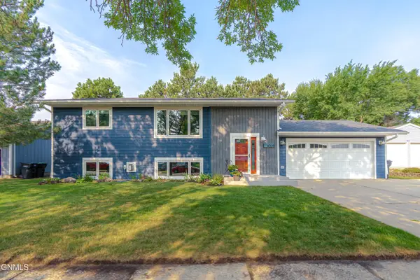 4309 41st Avenue Nw, Mandan, ND 58554
