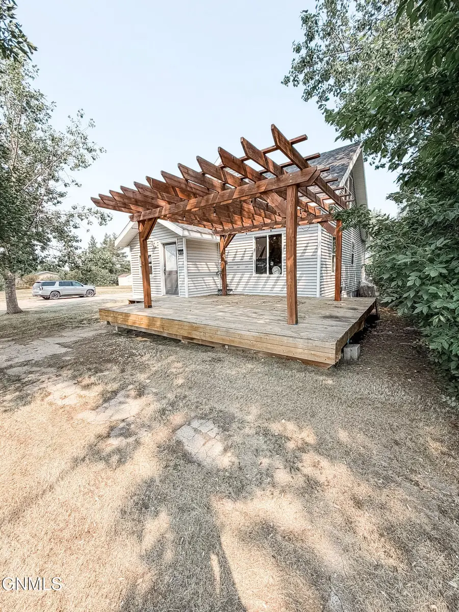 410 Main Street, Columbus, ND 58727 - #2