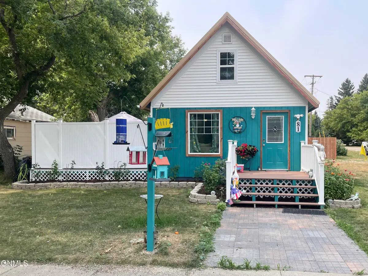 81 4th Avenue E, Makoti, ND 58756 - #1