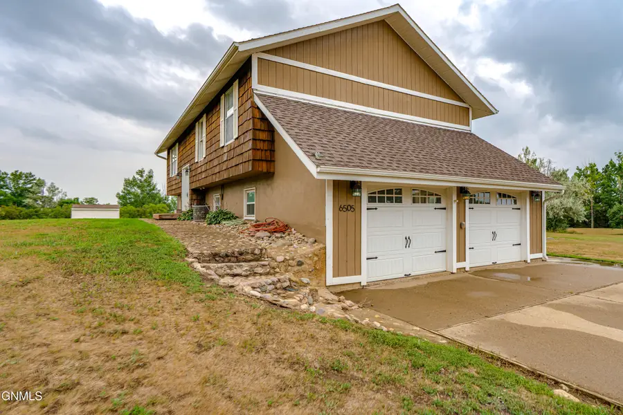 6505 Flickertail Drive, Bismarck, ND 58503 - #3