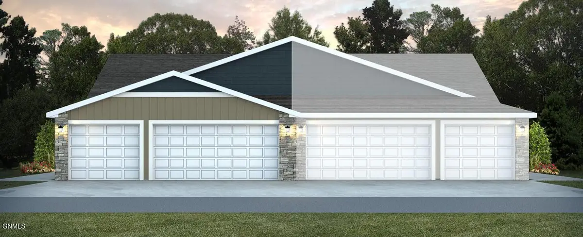 2912 Clear Creek Loop Se, Mandan, ND 58554 - #1