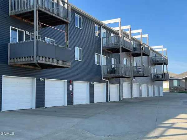 829 Canada Avenue #2, Bismarck, ND 58503