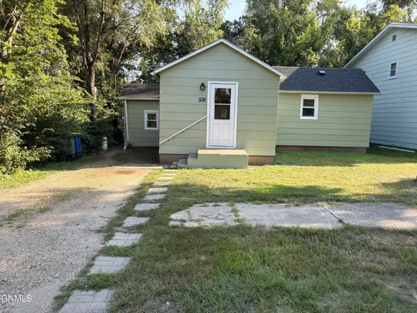 516 2nd Street N, Ellendale, ND 58436