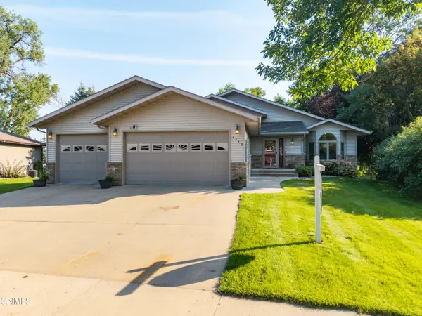 4718 Pintail Loop Se, Mandan, ND 58554