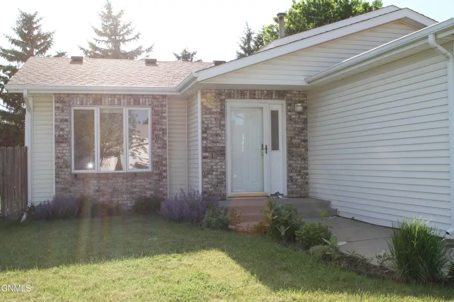 2646 Lexington Drive, Bismarck, ND 58503 - #3